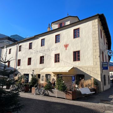 kuppelwieser-bau-restaurierungsarbeiten-historisches-gebaeude-zum-roten-adler-latsch-02