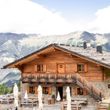 kuppelwieser-bau-2013-abbruch-und-neubau-latscher-alm-in-tarsch-01